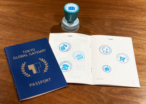 TGGではミッションをクリアすると、その都度最初にもらうパスポートの「VISAS（ビザ）」欄にスタンプを押してもらえます。