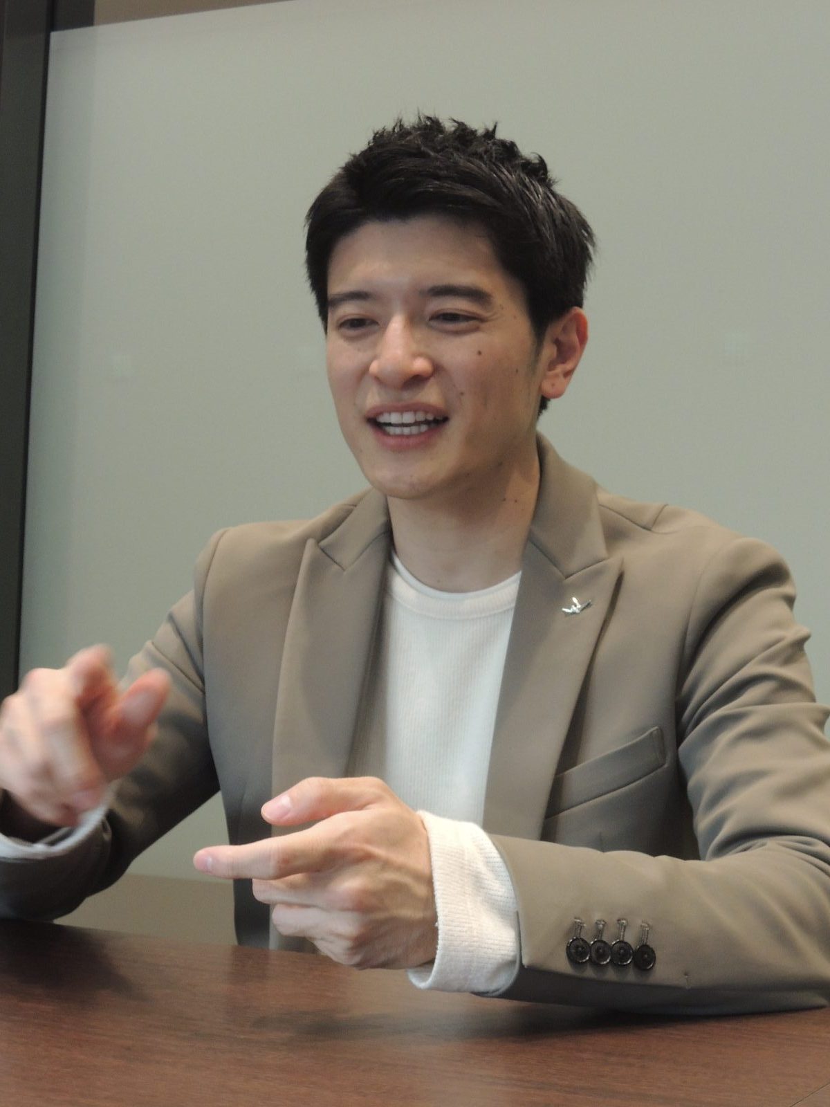 eスポーツキャスターの篠原光氏