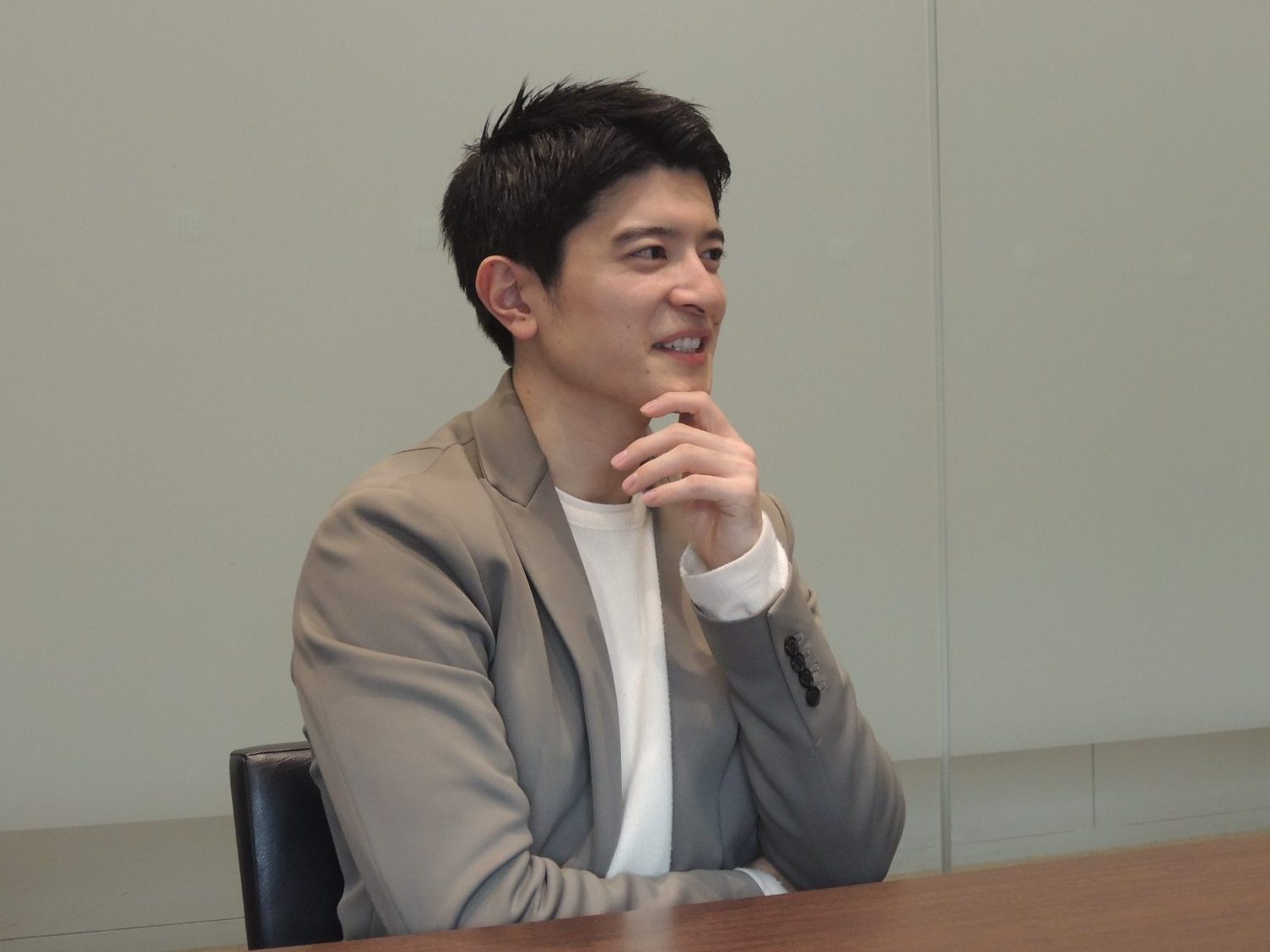 eスポーツキャスターの篠原光氏